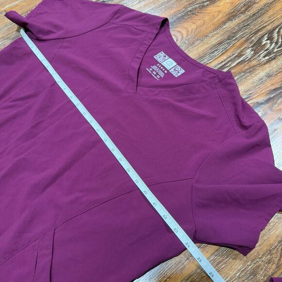 Wonder Wink Women's L / XL Scrub Top Shirts Navy Blue Burgundy / Maroon Large - Picture 5 of 7